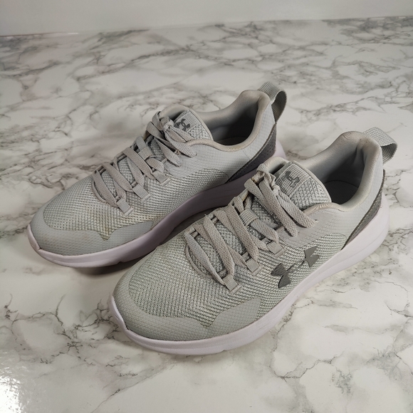 Under Armour Women's Essential Sneakers Size 9.5 - Picture 2 of 9